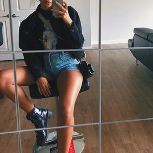 Meet your Posher, Belle